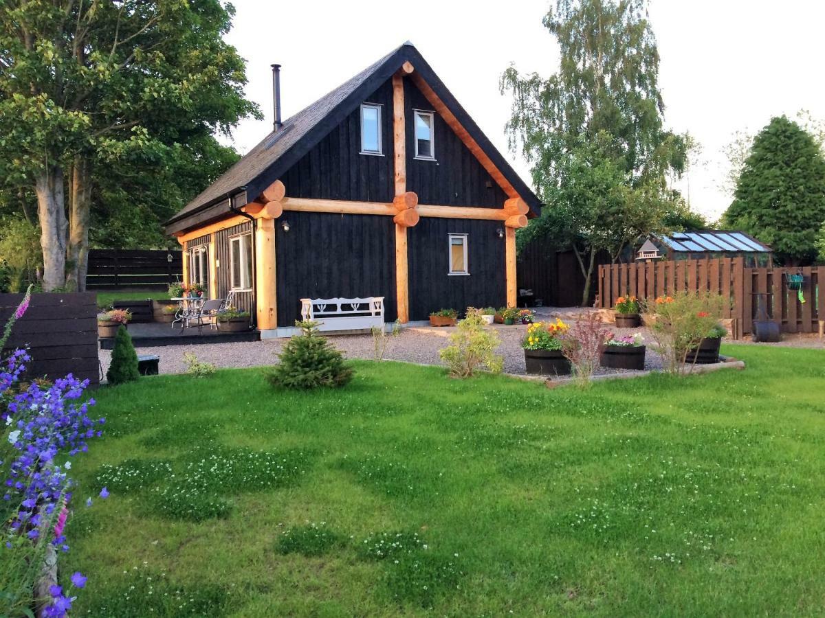 Rowanlea Lodge With Hot Tub Marykirk Екстериор снимка