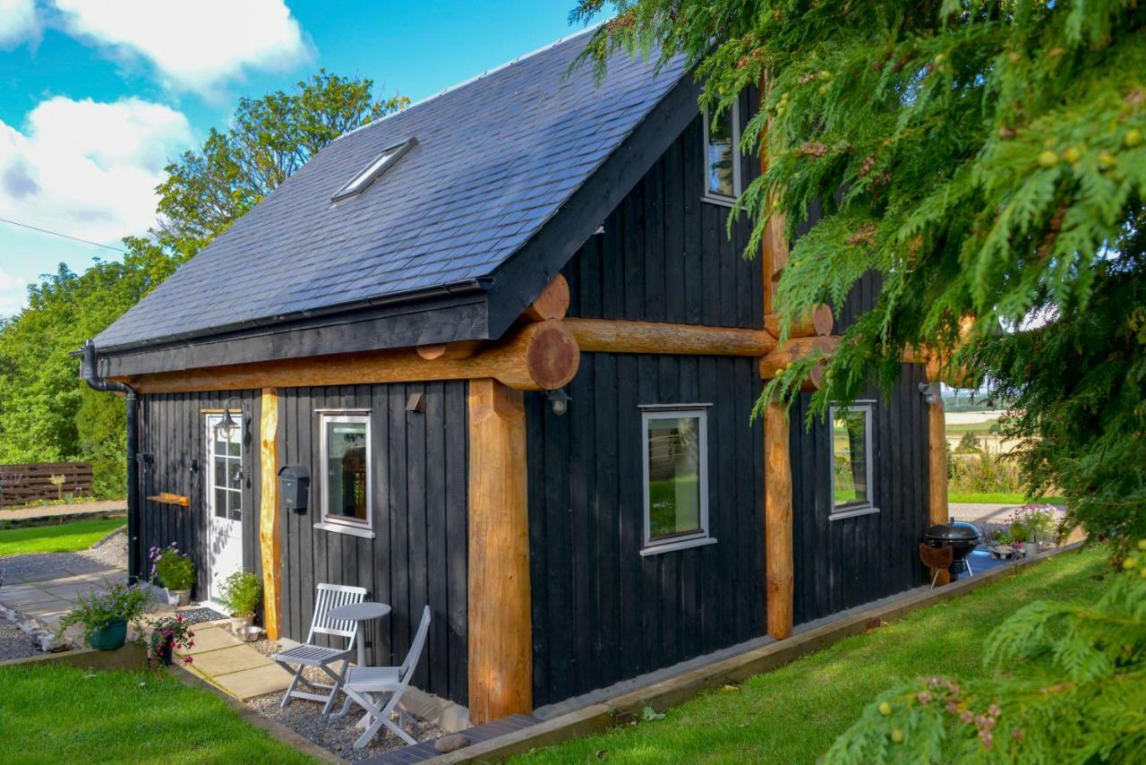 Rowanlea Lodge With Hot Tub Marykirk Екстериор снимка